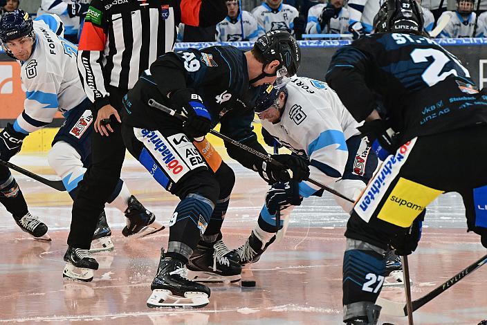 Graham Knott (Steinbach Black Wings Linz)  Steinbach Black Wings Linz vs Bili Tygri Liberec (CZE) , Linz AG Eisarena