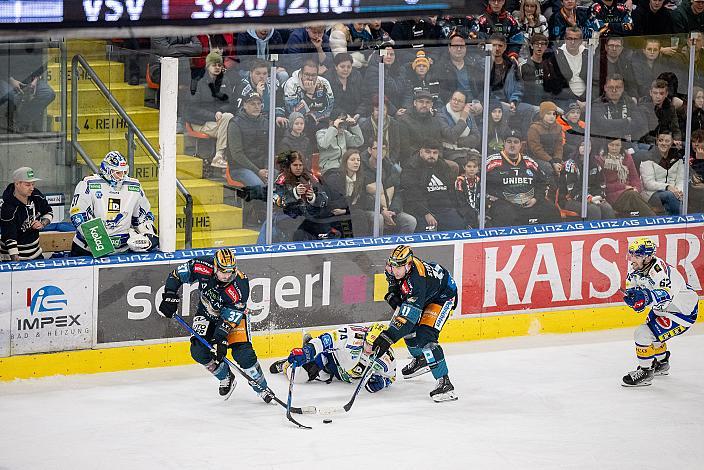 Andreas Kristler (Steinbach Black Wings Linz), Maxime Golod (EC iDM Wärmepumpen VSV), Brodi Stuart (Steinbach Black Wings Linz), Steinbach Black Wings Linz vs EC iDM Wärmepumpen VSV, Linz AG Eisarena 