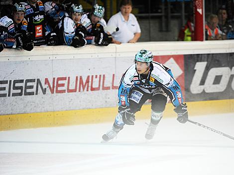 Michael Lebler, Linz, EHC Liwest Black Wings Linz vs. KHL Medvescak Zagreb