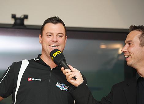 Eric Healey beim Ramba Zamba im Interview.