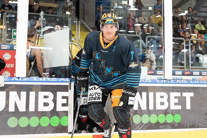 Brian Lebler (Steinbach Black Wings Linz) Steinbach Black Wings Linz Steinbach Black Wings Linz, Linz AG Eisarena 