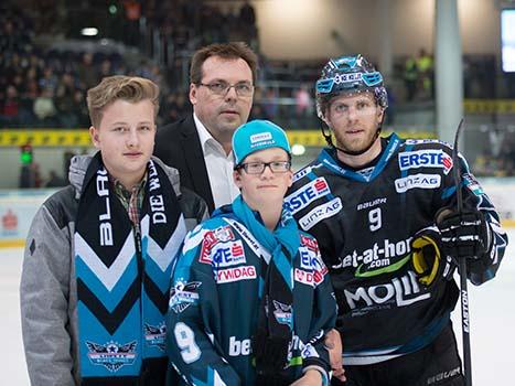Jason Ulmer, Linz Spieler des Abends, Vienna, EHC Liwest Black Wings Linz vs UPC Vienna Capitals 3. SF