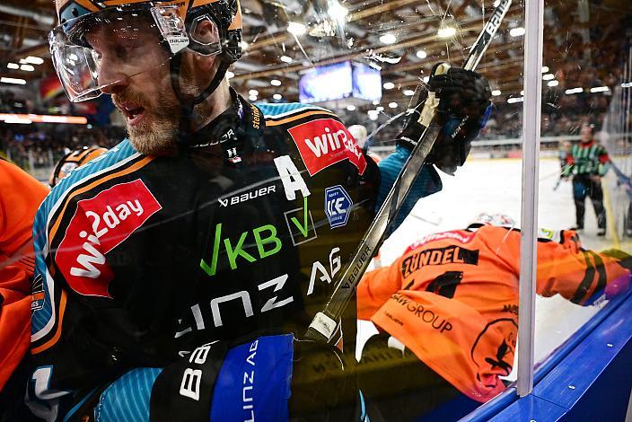 Sean Collins (Steinbach Black Wings Linz) Win2Day ICE Hockey League,  5. Viertelfinale, Steinbach Black Wings Linz vs Moser Medical Graz 99ers,  Linz AG Eisarena