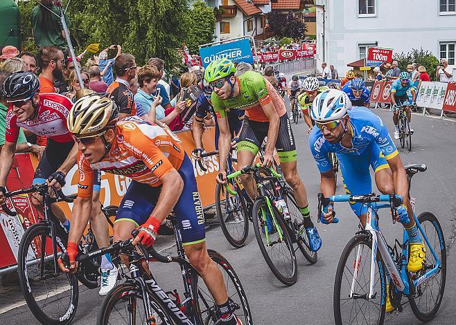 Jonas Rapp (GER, Hrinkow Advarics Cycleang), Hermann Pernsteiner (AUT, Bahrain Merida Pro Cycling Team) 6. Etappe Knittelfeld - Wenigzell 70. Ã–sterreich Rundfahrt 