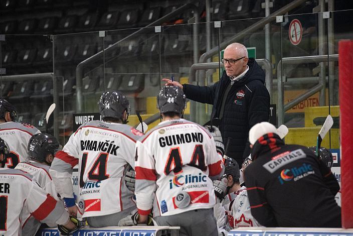 Head Coach Peter Draisaitl (iClinic Bratislava Capitals) Steinbach Black Wings 1992 vs iClinic Bratislava Capitals, Qualifikationsrunfe Eishockey, Bet at Home ICE Hockey League