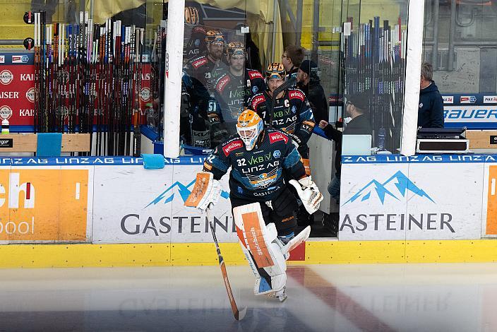 Tormann Rasmus Tirronen (Steinbach Black Wings Linz) Steinbach Black Wings Linz vs HC TIWAG Innsbruck - Die Haie , Linz AG Eisarena