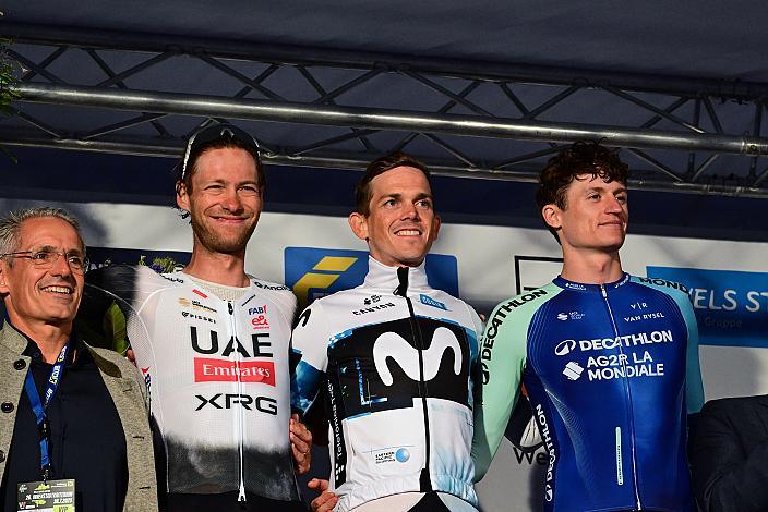 Podest Herren 2. Platz Felix Grossschartner (AUT, UAE Team Emirates - XRG), Sieger Gregor Mühlberger (AUT, Movistar Team), 3. Platz Felix Gall (AUT, Decathlon AG2R La Mondiale Team), Herrenrennen, Kriterium Wels