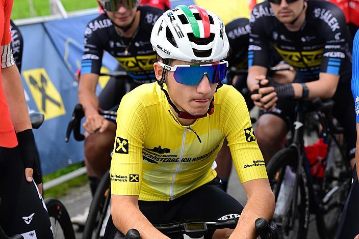 Im gelben Trikot des Gesamtführenden Lorenzo Galimberti (ITA, Petrolike) 2. Etappe Eferding - Ried im Innkreis, 15. Int. Raiffeisen OÖ-Radrundfahrt UCI Kat. 2.2