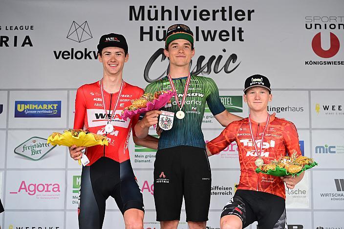Podest U23, v.l. Philipp Hofbauer (AUT, WSA KTM Graz pb Leomo), Sieger Adrian Stieger (AUT, Hrinkow Advarics), 3. Sebastian Putz (AUT, Tirol KTM Cycling Team) ÖM Staatsmeisterschaft, Zeitfahren, Königswiesen OÖ