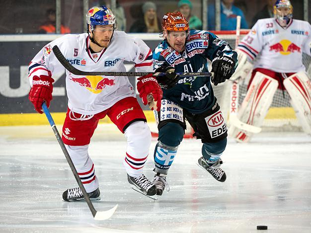 Curtis Murphy, Linz und Thomas Raffl, Salzburg. EHC Liwest Black Wings Linz vs EC Red Bull Salzburg