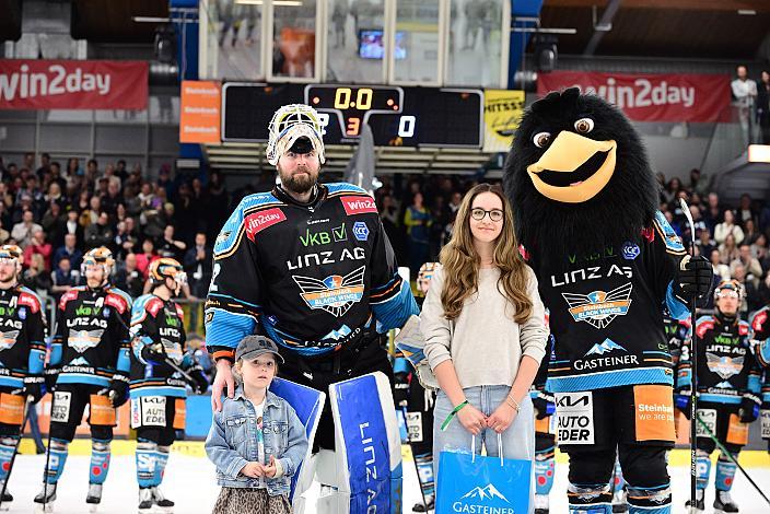 Spieler des Abends Tormann Rasmus Tirronen (Steinbach Black Wings Linz)  Win2Day ICE Hockey League, 2. Semifinale, Steinbach Black Wings Linz vs EC KAC,  Linz AG Eisarena