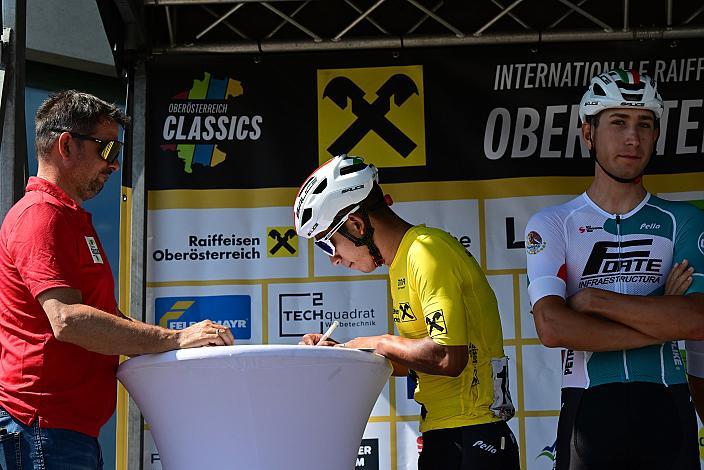 Im Gelben Trikot des Gesamtführenden Edgar David Cadena (MEX, Petrolike) 4. Etappe St.Florian /Asten - Hinterstoder/Höss 15. Int. Raiffeisen OÖ-Radrundfahrt UCI Kat. 2.2