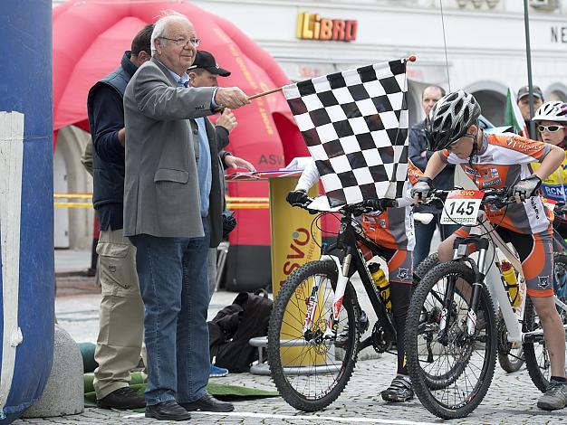 Start zum Rennen in den Nachwuchsklassen 