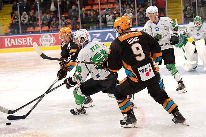 Andris Dzerins (Steinbach Black Wings Linz), Sebastien Piche (HK SZ Olimpija), Emilio Romig (Steinbach Black Wings Linz) Steinbach Black Wings Linz vs HK SZ OLIMPIJA, bet-at-home ICE Hockey League