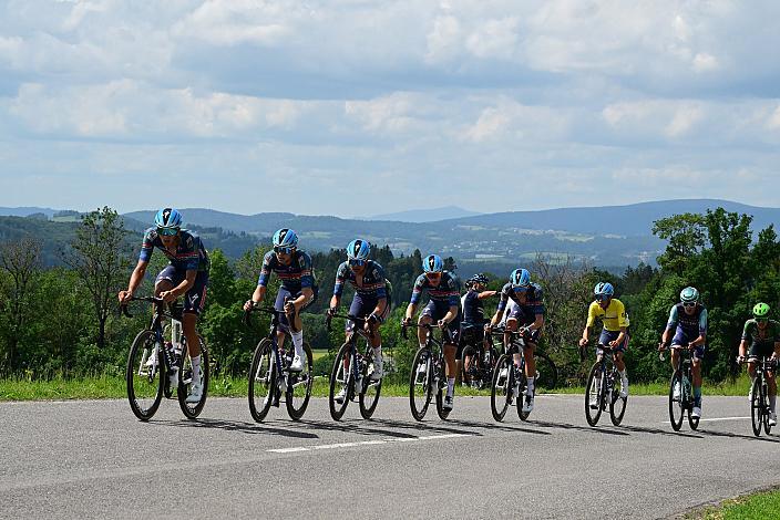 Im Gelben Trikot des Gesamtführenden Henrique Ribeiro Bravo (BRA, Soudal - Quickstep Devo Team)  4. Etappe Aigen - Schlägl Aigen - Schlägl, Oberösterreich Rundfahrt