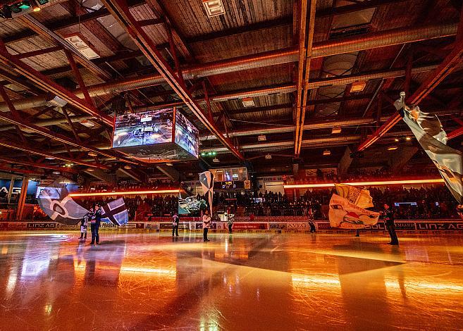 Im Bild: Intro BWL,  Eishockey,  EHC Liwest Black Wings Linz vs HC Orli Znojmo