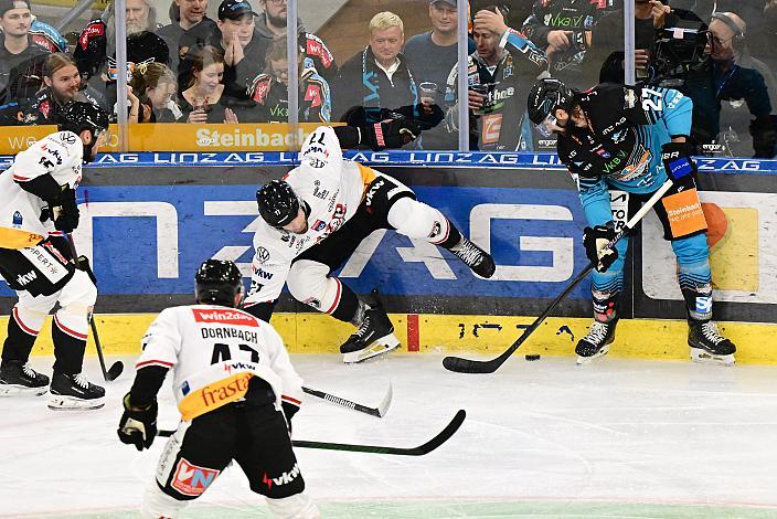 Ivan Korecky (Pioneers Vorarlberg), Shawn St.Amant (Steinbach Black Wings Linz), 1. Runde ICE, Steinbach Black Wings Linz vs Pioneers Vorarlberg , Linz AG Eisarena 