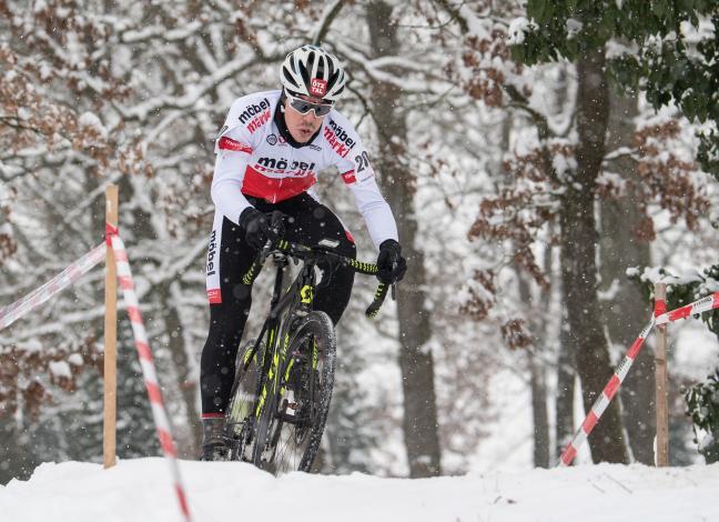 Gregor Raggl (AUT, Möbel Märki MTB Pro Team), Cross Rennen Herrn Elite, Lambach/Stadl-Paura 
Gregor Raggl (AUT, MÃ¶bel MÃ¤rki MTB Pro Team), Cross Rennen Herrn Elite, Lambach/Stadl-Paura 
