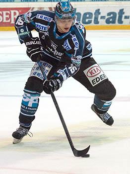Matthias Iberer,   EHC Liwest Black Wings Linz vs HDD Telemach Olympija Ljubljana
