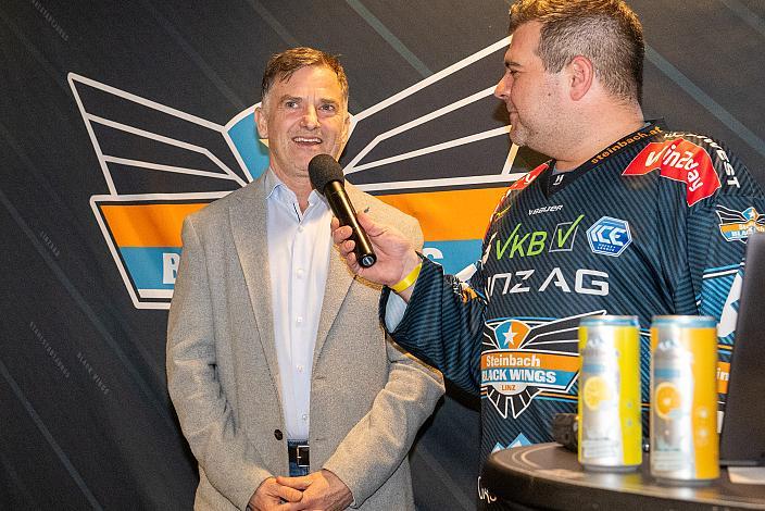 Präsident Peter Nader (Steinbach Black Wings Linz) Steinbach Black Wings Linz , VIP Bereich, Linz AG Eisarena 