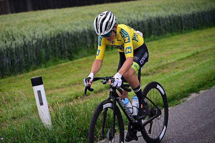 Im Gelben Trikot der Kids Tour Georg Wartlsteiner (AUT, LRV Tirol / OOE), Rad 2 Etappe Sportland NOE Kids Tour