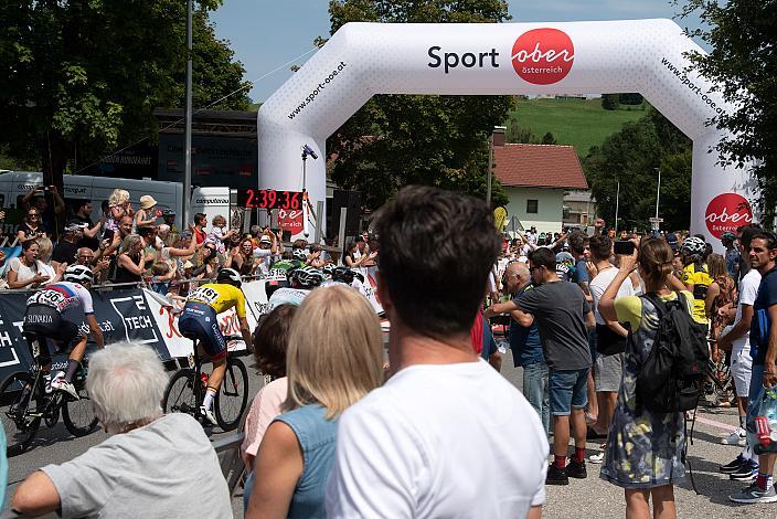 Ziel in Strass im Attergau 46. Int. Keine Sorgen,  Junioren Rundfahrt UCI Kat. MJ 2.1, 3. Etappe Bad Wimsbach/Neydharting - Strass im Attergau