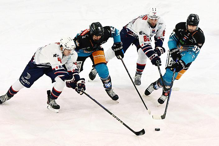 Jonathan Oschgan (Steinbach Black Wings Linz), Andreas Kristler (Steinbach Black Wings Linz), Balint Magosi (Hydro Fehervar AV 19), 34. Runde ICE, Steinbach Black Wings Linz vs Hydro Fehervar AV 19, Linz AG Eisarena 