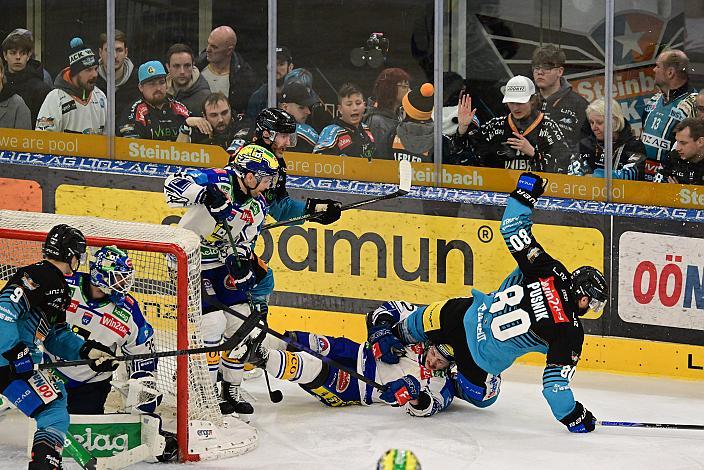 Julian Pusnik (Steinbach Black Wings Linz), Dylan MacPherson (EC iDM Wärmepumpen VSV), Spiel 2 Pre-Playoffs,  ICE, Steinbach Black Wings Linz vs EC iDM Wärmepumpen VSV, Linz AG Eisarena 