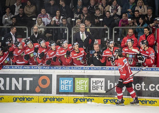 StÃ¼rmer Manuel Ganahl (AUT) feiert sein Tor im Penalty schiessen, AUT-CZE, Testspiel,   Eishockey Nationalteam Linz