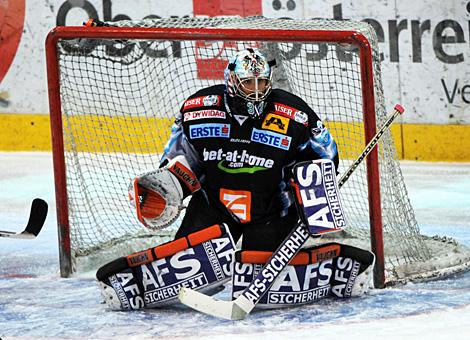 Tormann Alex Westlund, Liwest Black Wings Linz vs. EC Record Fenster VSV