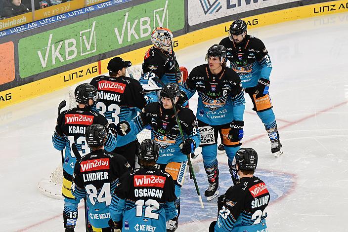 Das Team der Steinbach Black Wings Linz, 22. Runde ICE, Steinbach Black Wings Linz vs HK Olimpija Ljubljana, Linz AG Eisarena 