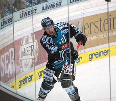 Philipp Lukas (EHC Liwest Black Wings Linz)  EHC Liwest Black Wings Linz vs EC VSV