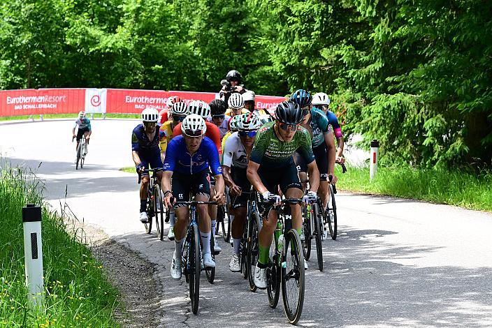 Anstieg zur Höss, Edward Ravasi (ITA, Hrinkow Advarics), Marco Schrettl (AUT, Tirol KTM Cycling Team), Aaron Dockx (BEL, Alpecin-Deceuninck Development Team), Edgar David Cadena (MEX, Petrolike) 4. Etappe St.Florian /Asten - Hinterstoder/Höss 15. Int. Raiffeisen OÖ-Radrundfahrt UCI Kat. 2.2