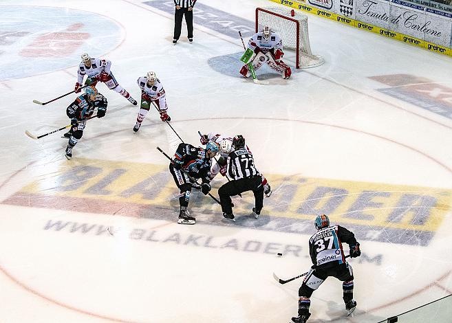 Im Bild:  Eishockey,  EHC Liwest Black Wings Linz vs EC KAC