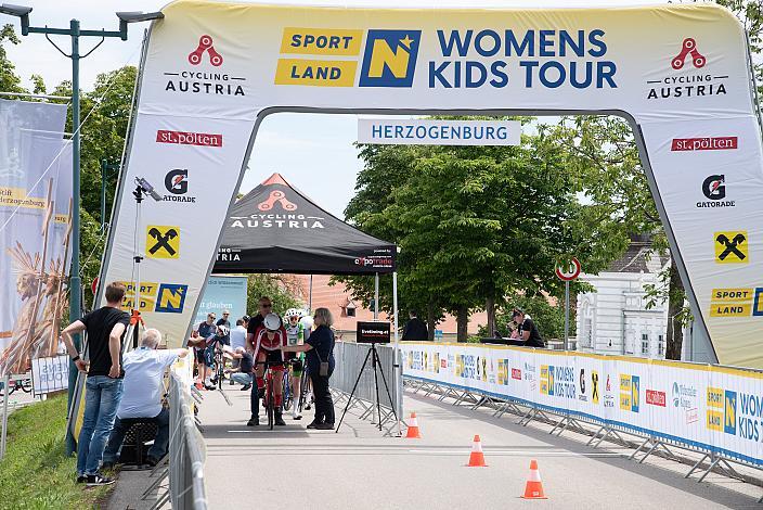 30.05.2024 Rad 1a Etappe Sportland NOE WOMENS  KIDS Tour