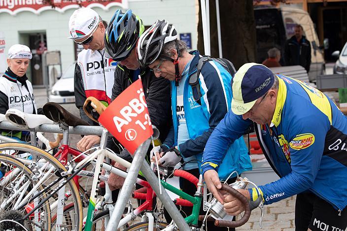 Startvorbereitung, Rad Klassik, Oldtimer, Vintage, Stahlrad, Radsport, Eferding, Oberösterreich