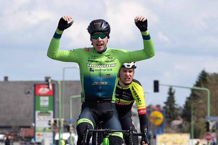 Sieger Rainer Kepplinger (AUT, Hrinkow Advarics), Herren Elite, U23, Radliga, 60. Raika Kirschbluetenrennen, Wels, Oberösterreich