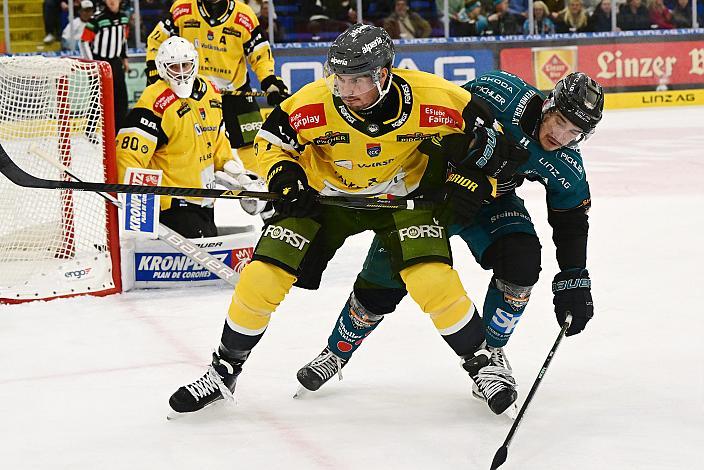 Henrik Neubauer (Steinbach Black Wings Linz), Austin Osmanski (HC Falkensteiner Pustertal), 9. Runde ICE, Steinbach Black Wings Linz vs HC Falkensteiner Pustertal, Linz AG Eisarena 