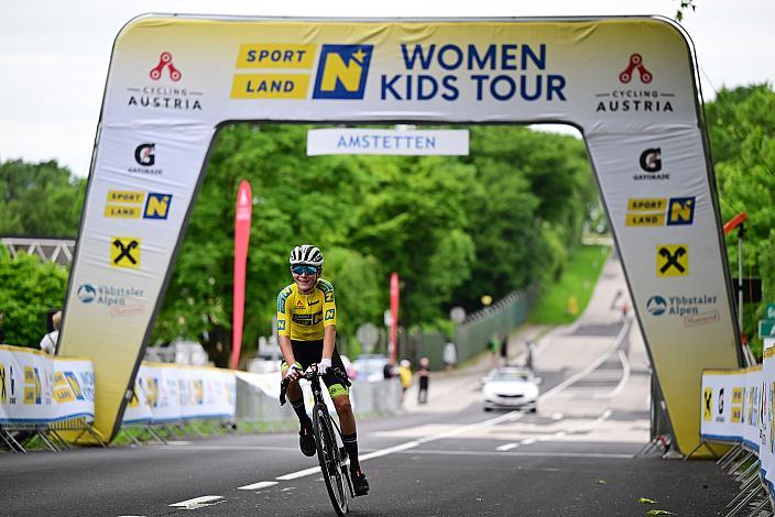 Im Gelben Trikot der Kids Tour Georg Wartlsteiner (AUT, LRV Tirol / OOE), Rad 2 Etappe Sportland NOE Kids Tour