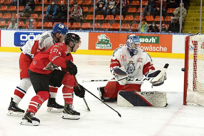 Stürmer Lukas Haudum (AUT), Tormann Ales Stezka (CZE) Österreich vs Tschechische Republik, Eishockey Nationalteam, Testspiel Linz, Oberösterreich 