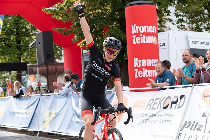 Tagessiegerin Angelika Tazreiter (AUT, Team Cookina ARBÖ ASKÖ Graz RLM Stmk) Mühlviertler Hügelwelt Classic, Strassenrennen Königswiesen, Radsport