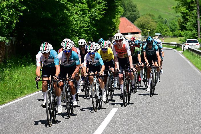 Team Petrolike (MEX) an der Spitze der Hauptfeldes. 4. Etappe St.Florian /Asten - Hinterstoder/Höss 15. Int. Raiffeisen OÖ-Radrundfahrt UCI Kat. 2.2