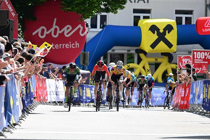 v.l. Giacomo Ballabio (ITA, Hrinkow Advarics), Philipp Hofbauer (AUT, WSA KTM Graz pb Leomo), Colin Chris Stüssi (SUI, Team Vorarlberg) 3. Etappe Bad Schallerbach - Aigen - Schlägl, 15. Int. Raiffeisen OÖ-Radrundfahrt UCI Kat. 2.2