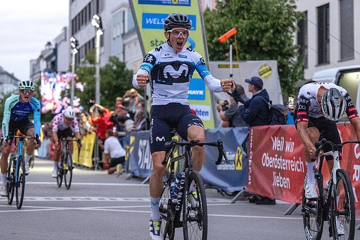 Sieger Gregor Mühlberger (AUT, Movistar Team), Herrenrennen, Kriterium Wels, 