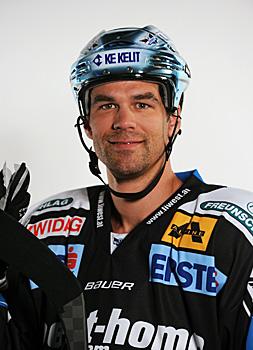 #71 Pat Leahy, Stuermer, Liwest Black Wings Linz