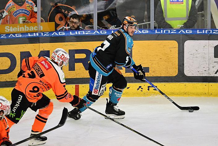 Michael Schiechl (Moser Medical Graz 99ers), Luka Maver (Steinbach Black Wings Linz) Win2Day ICE Hockey League,  5. Viertelfinale, Steinbach Black Wings Linz vs Moser Medical Graz 99ers,  Linz AG Eisarena 