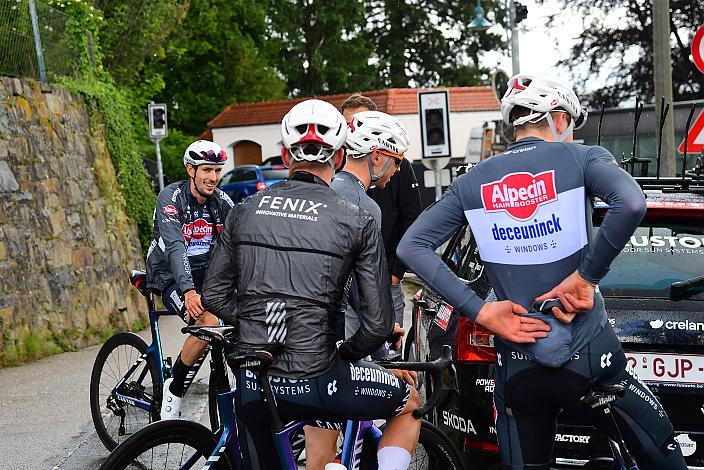 Das Team Alpecin-Deceuninck Development Team mit Michael Gogl (AUT, Alpecin-Deceuninck), besichtigt die Strecker der 1. Etappe Linz - Pöstlingberg, 15. Int. Raiffeisen OÖ-Radrundfahrt UCI Kat. 2.2