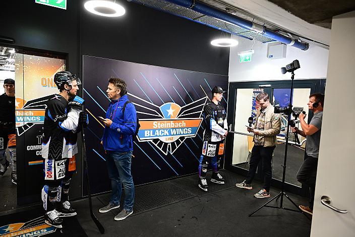 Interviews Eistraining Steinbach Black Wings Linz , Linz AG Eisarena 