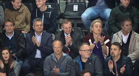 Landeshauptmann Thomas Stelzer, EHC Liwest Black Wings Linz vs KHL Medvescak Zagreb