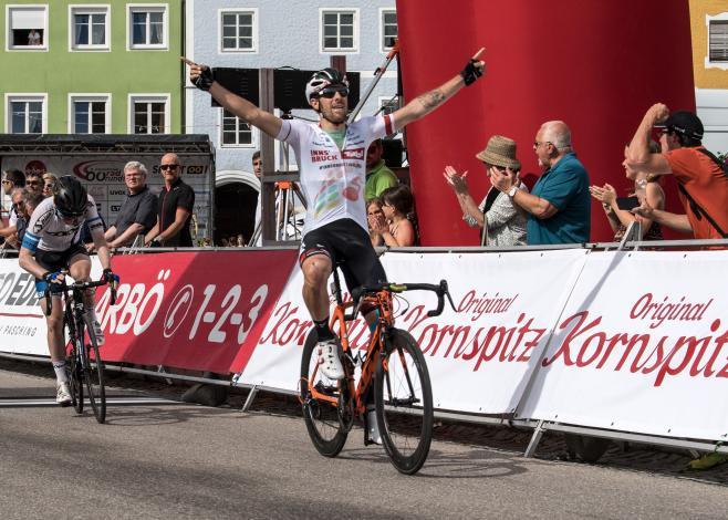   Filippo Fortin (ITA, Tirol Cycling Team) gewinnt in Obernberg